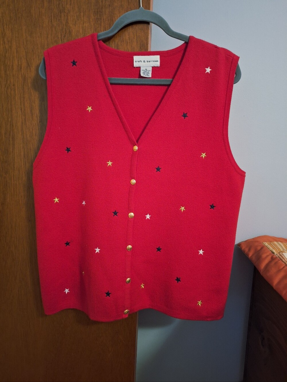 croft & barrow Red Star Embroidered Button Vest 100 % Cotton Women's Size XL